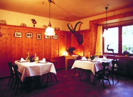 Gasthaus Alte Post Zillis Extérieur photo